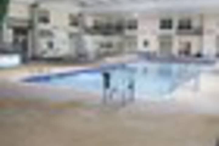 Pool 68 of 114