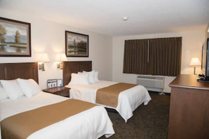 Room 16 of 114