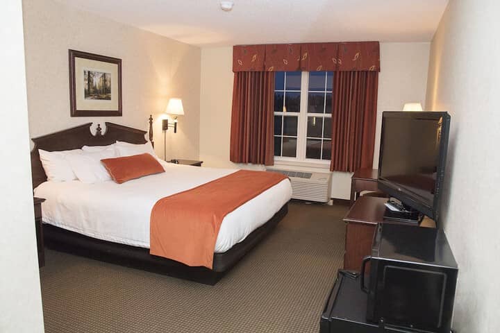 Room 15 of 114