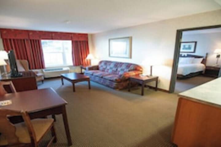 Room 25 of 114